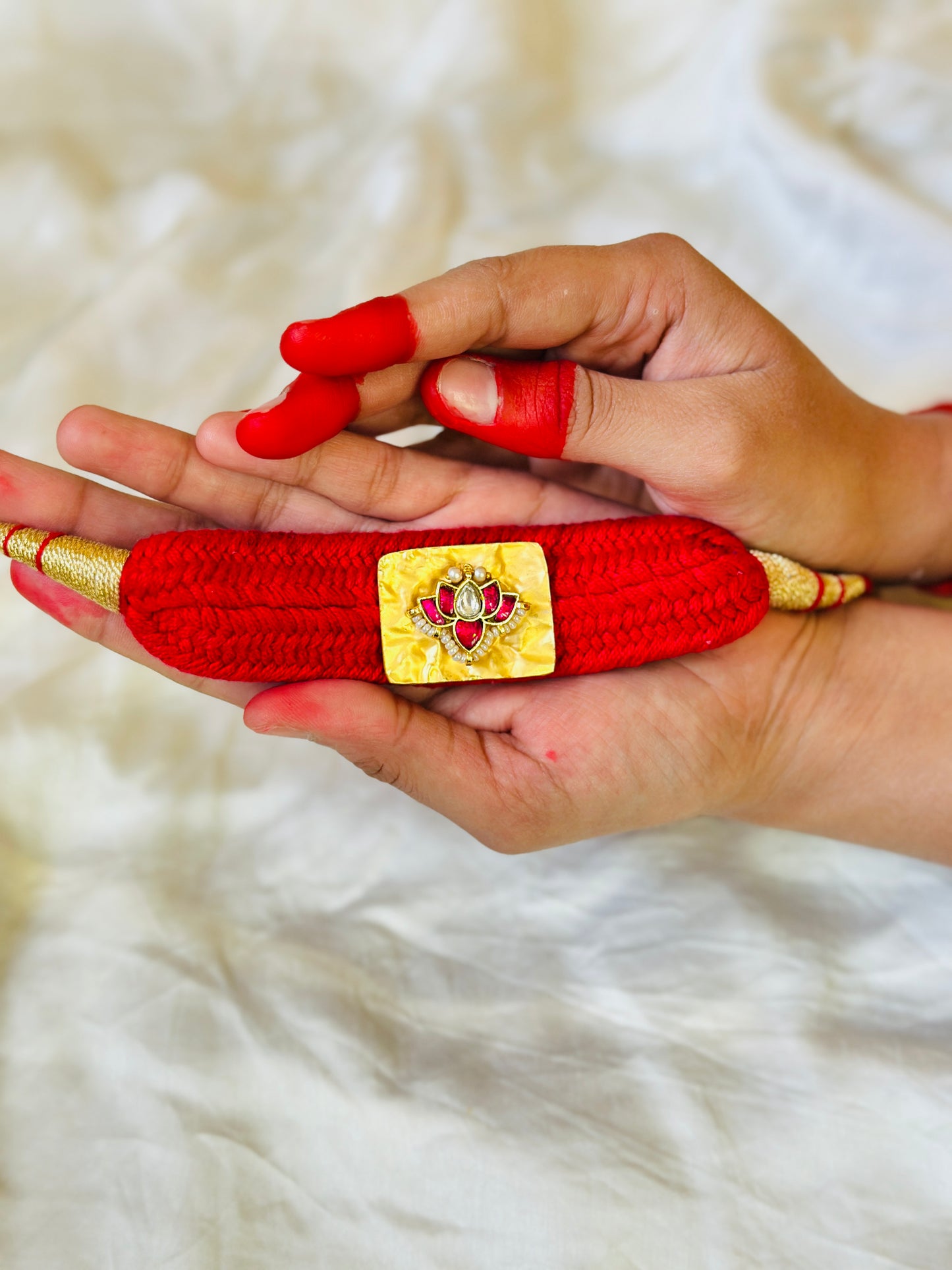 Kundan-Weave Thread Choker