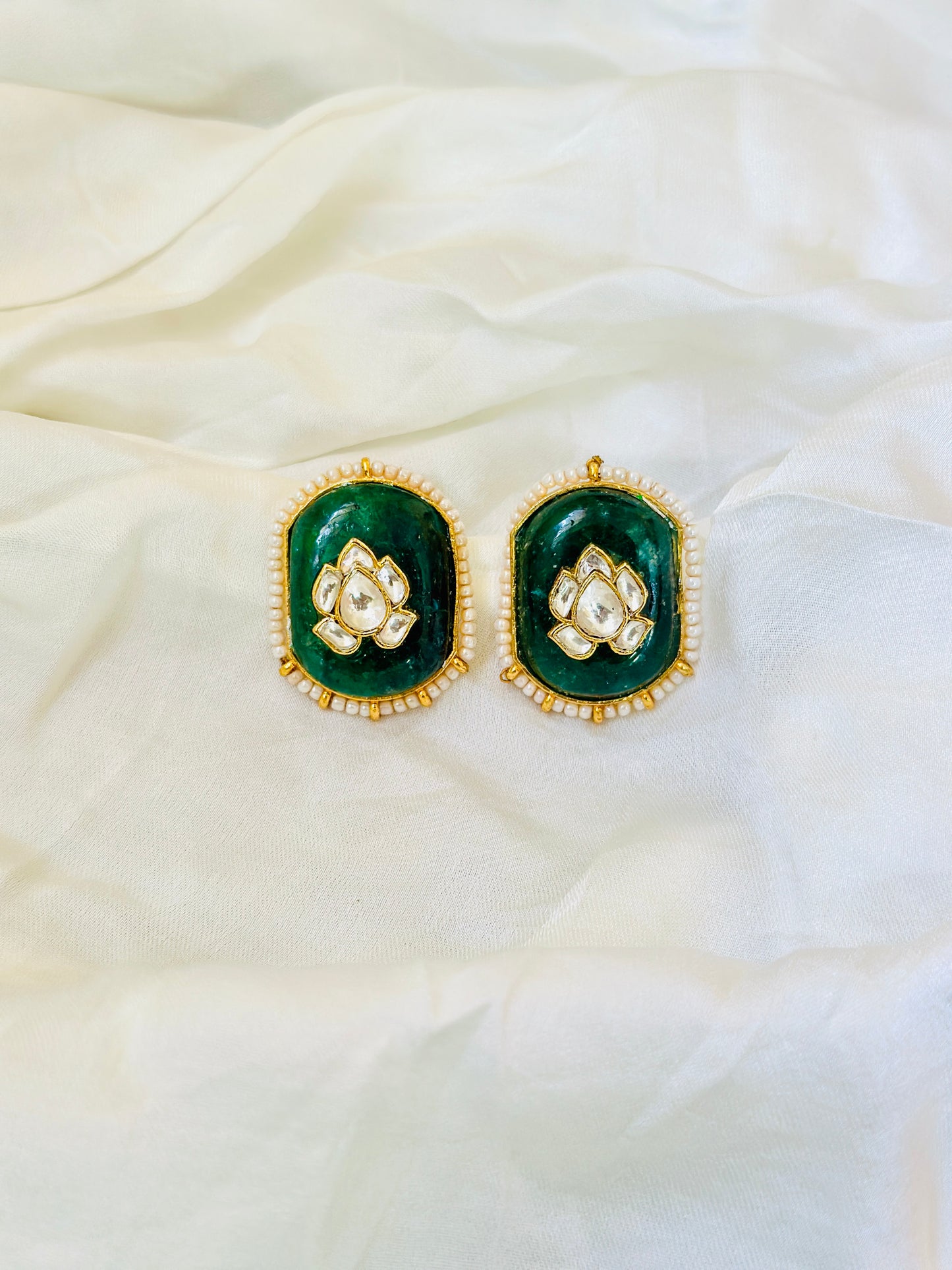 Shahi Kamal Kundan Studs
