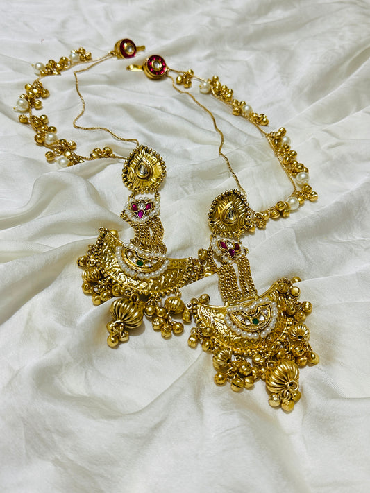 Regal-Palki Earrings